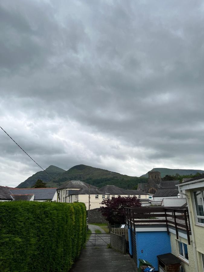 Villa 4-6 Guests In Centre Location With Stunning Views Llanberis Exterior foto